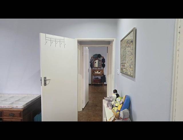2 BEDROOM APARTMENT FOR SALE IN CLARENDON